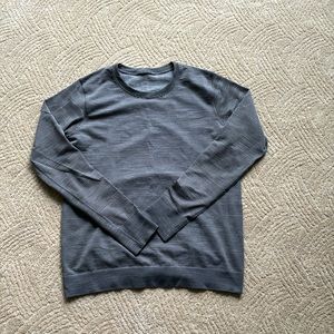Lululemon Swiftly Relaxed Long Sleeve Size 8